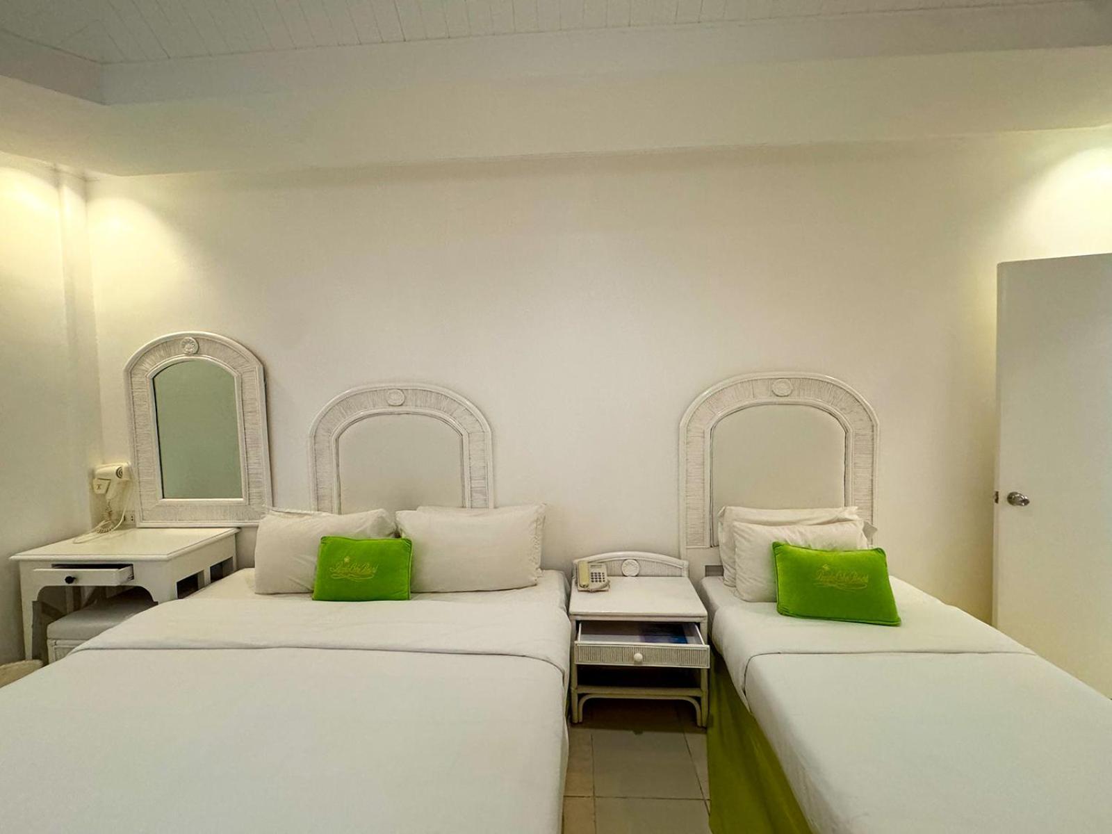 Pacific Cebu Resort Île de Mactan Extérieur photo